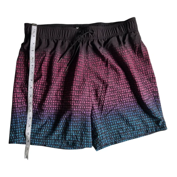 Hollister Gradient Swim Shorts Size M NWOT - Picture 2 of 3